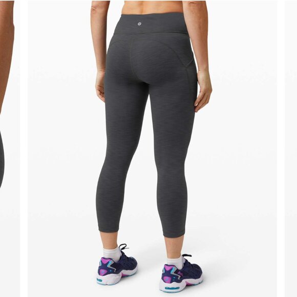 Lululemon Invigorate High-Rise Crop 23" Size 6 - Picture 4 of 8